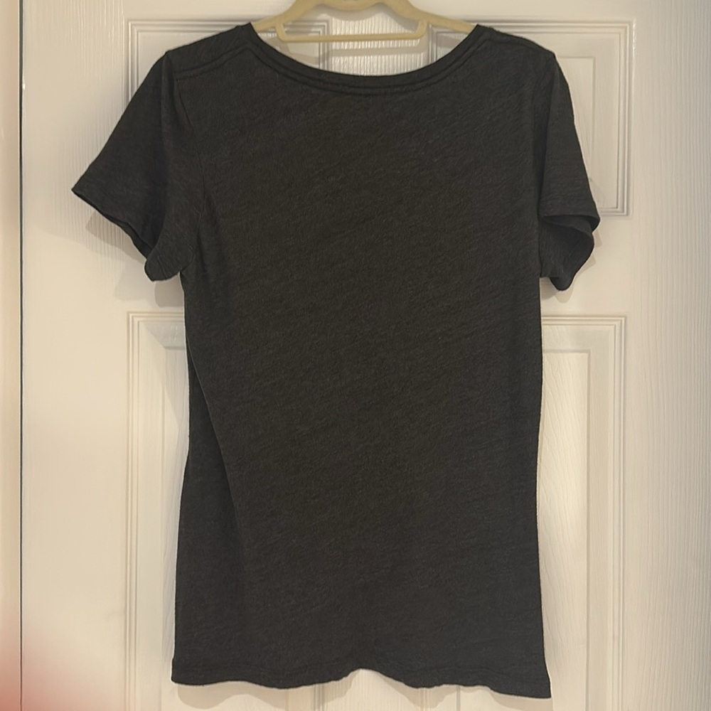 Gray Fitted Short Sleeve T-Shirt - Picture 3 of 3
